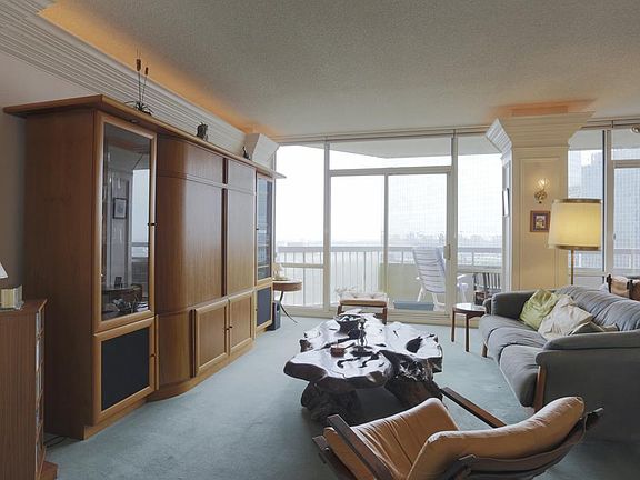 LIVING ROOM WITH TWO SEPARATE SEATING AREAS