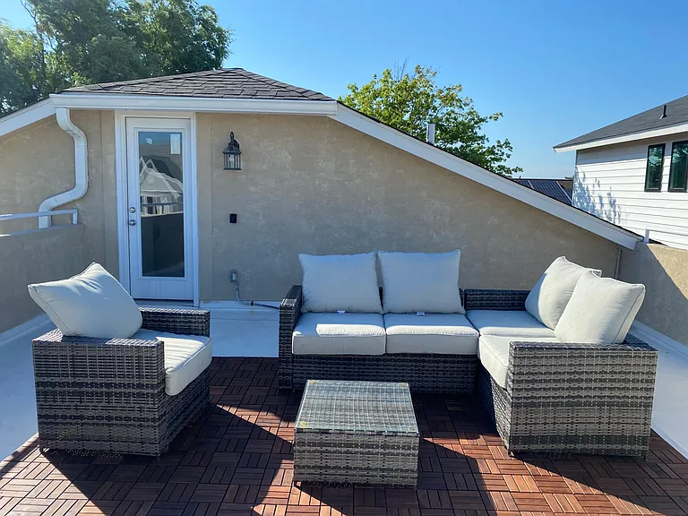 21 Bayside Ct — Photo 16