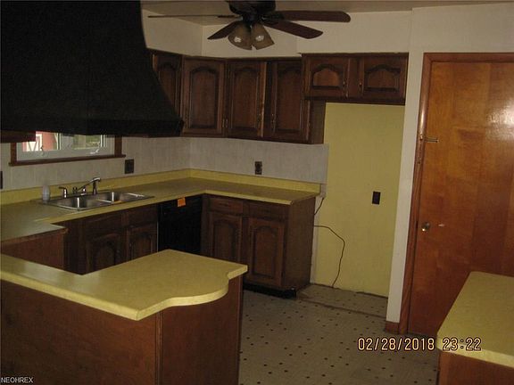 4th image of 168 Southeast Ave