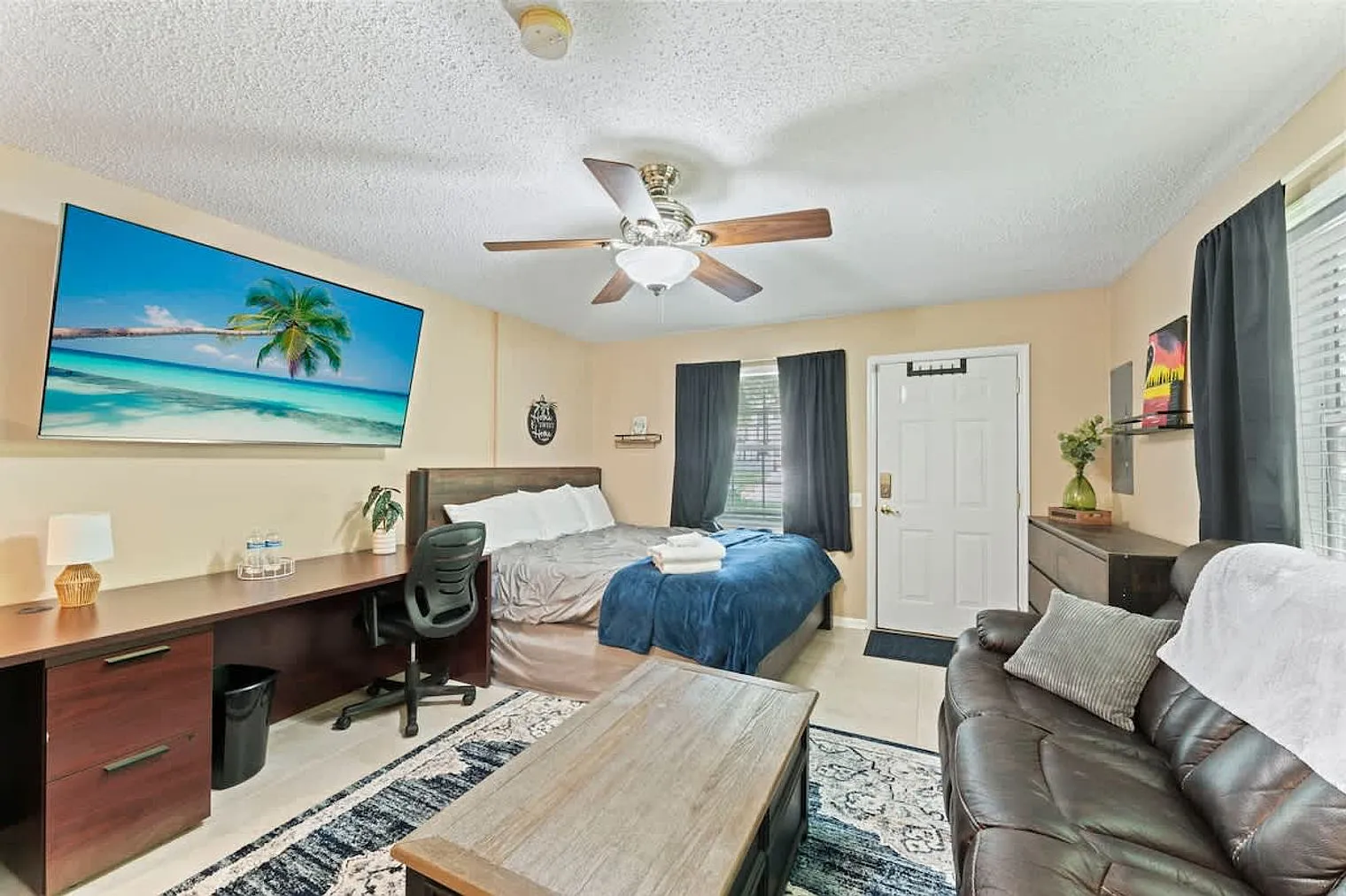 Studio, 1.0 bath, 592 sqft, $1,487 — Photo 3