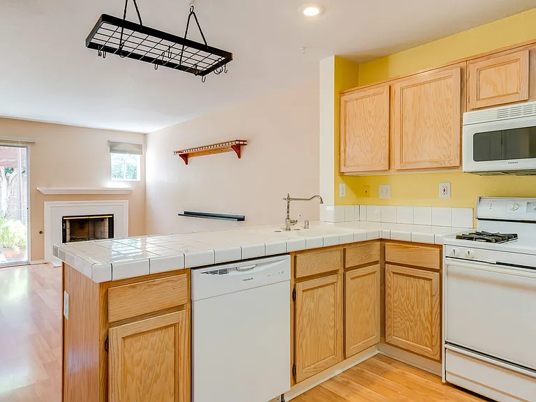 11253 Terra Vista Pkwy #D — Photo 8