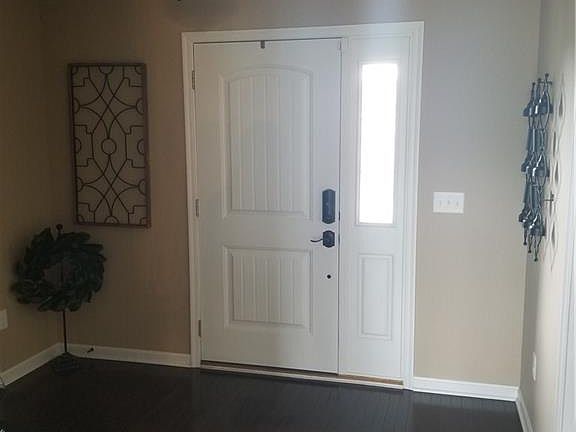 2nd image of 5204 Autumn Oak Dr
