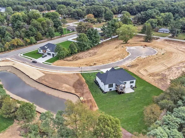 11024 Bayou Ct #276, Osceola, IN 46561