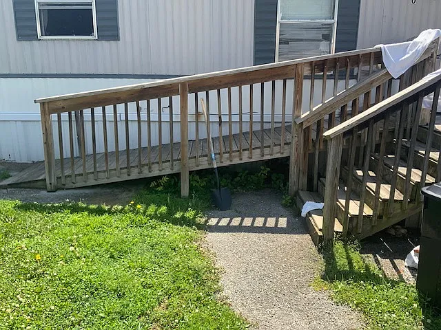 101 Felix Dr — Photo 3