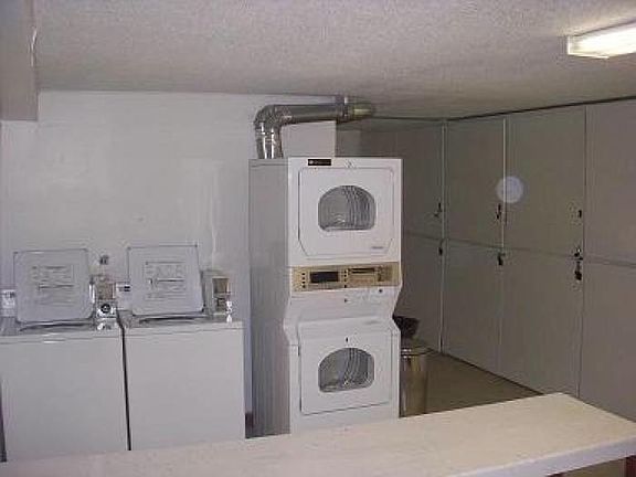 Laundry, Storage