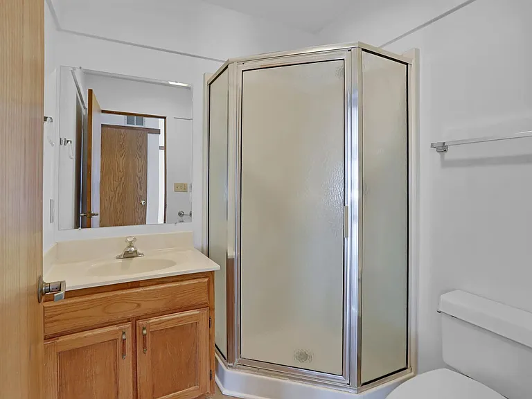 206 W William St #A — Photo 20