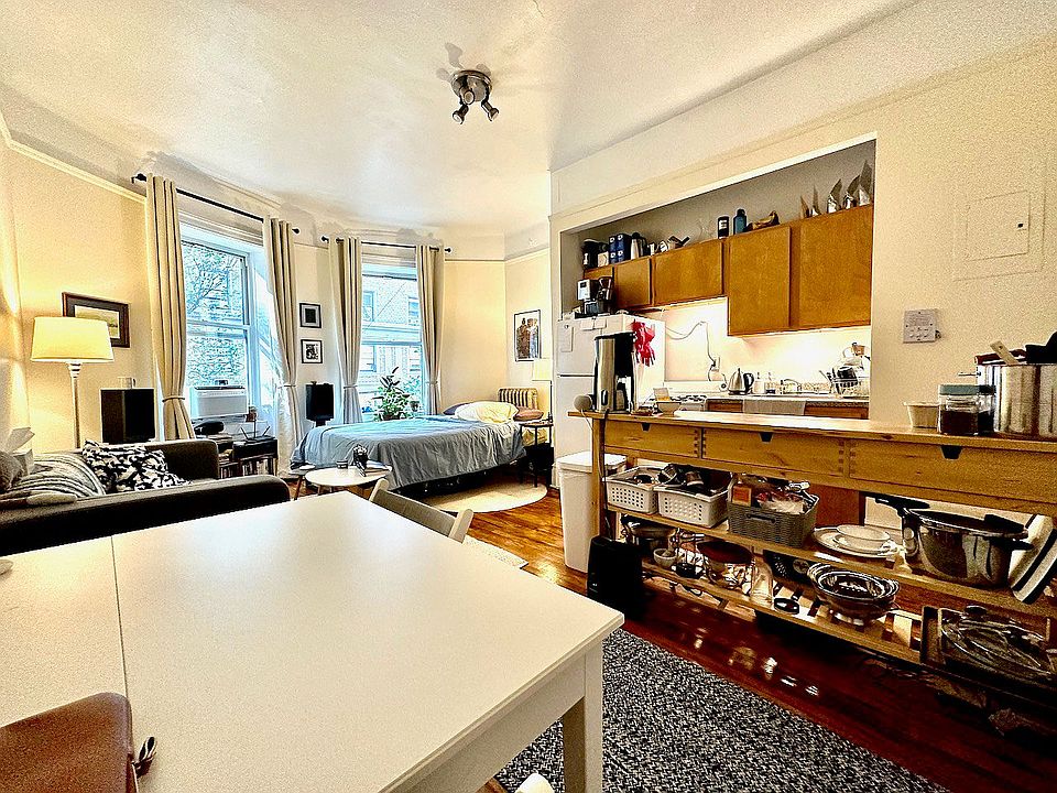 1st image of 237 W 100th St APT 4f
