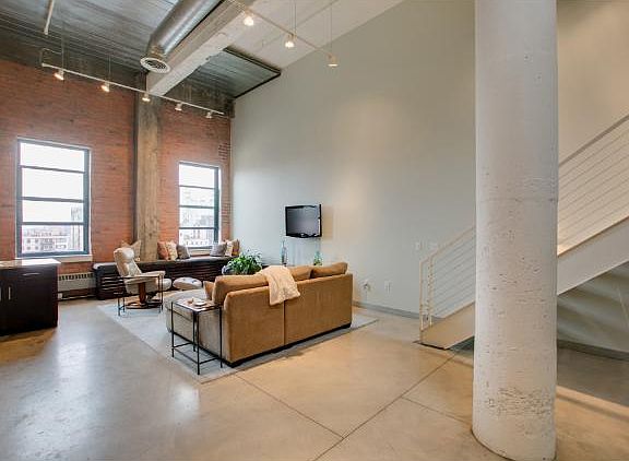 2nd image of 250 Park Ave Unit 710