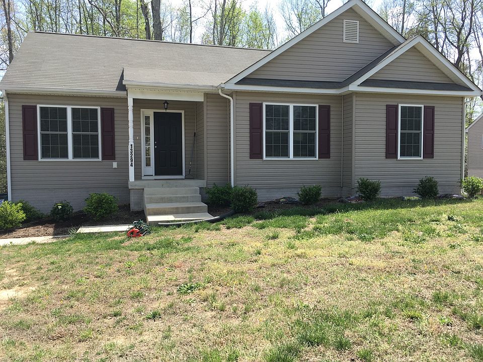 1st image of 13294 Julien St