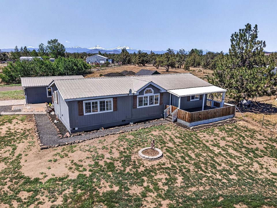 1st image of 3381 NE 25th St