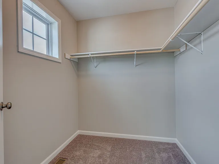 12648 Pond View Rd — Photo 7