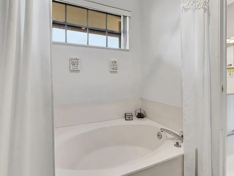 8320 Waterline Dr #201 — Photo 21