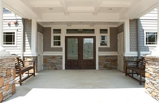 4th image of 913 Eagles Nest Way