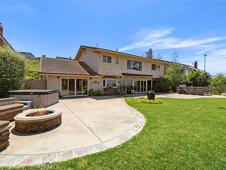 26 Mission Bay Dr — Photo 13