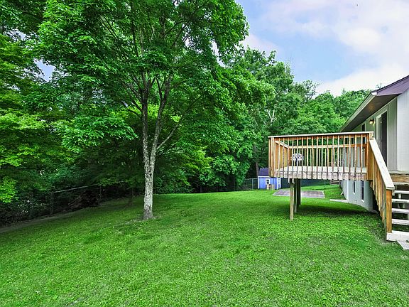 2nd image of 1656 Sundrop Dr