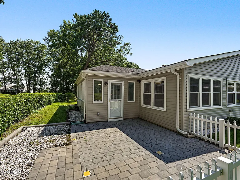 22 Higgins Ct — Photo 29
