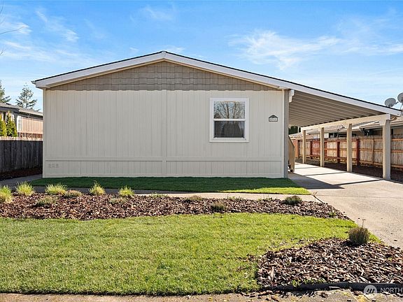 2nd image of 5311 NE 75th Avenue