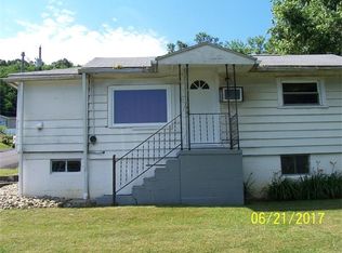330 Flowers St, Waynesburg, PA 15370