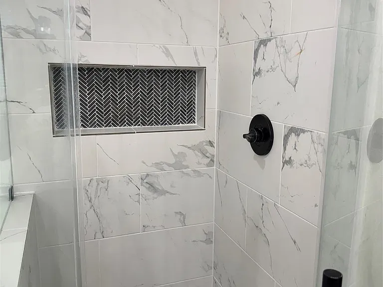 210 Indian Summer Ct — Photo 10