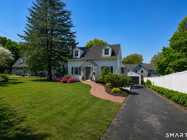 23 Benedict Avenue, Fairfield, CT 06825