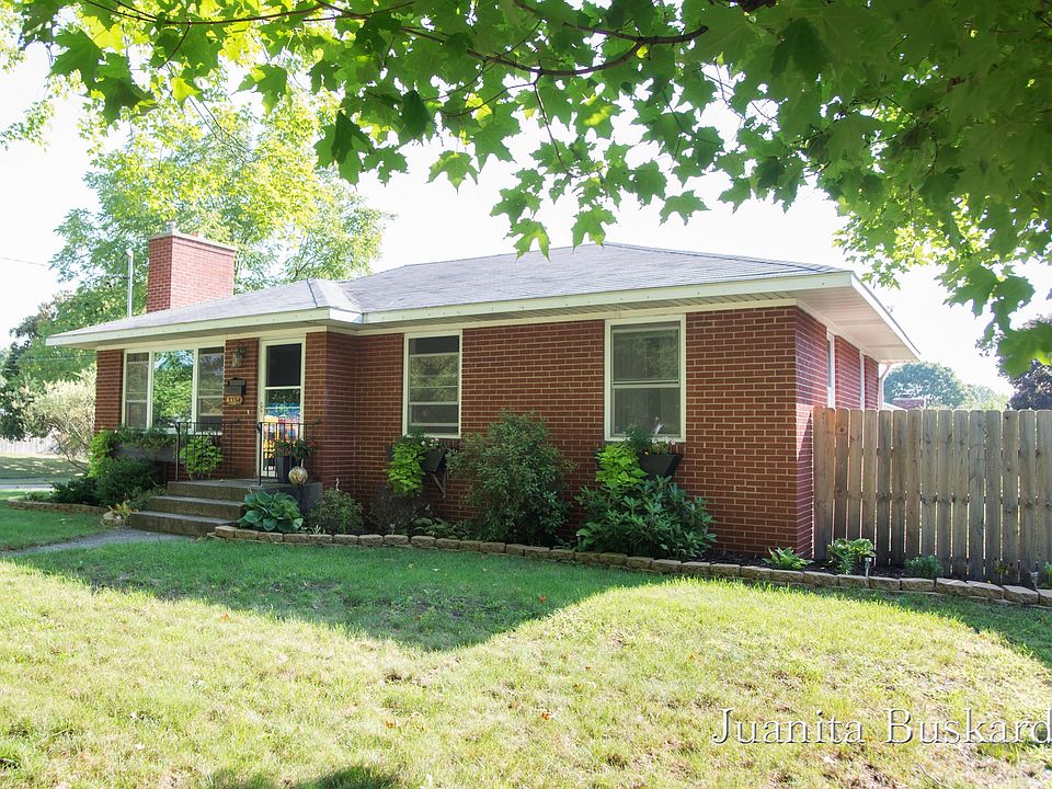 1st image of 3354 Burlingame Ave SW