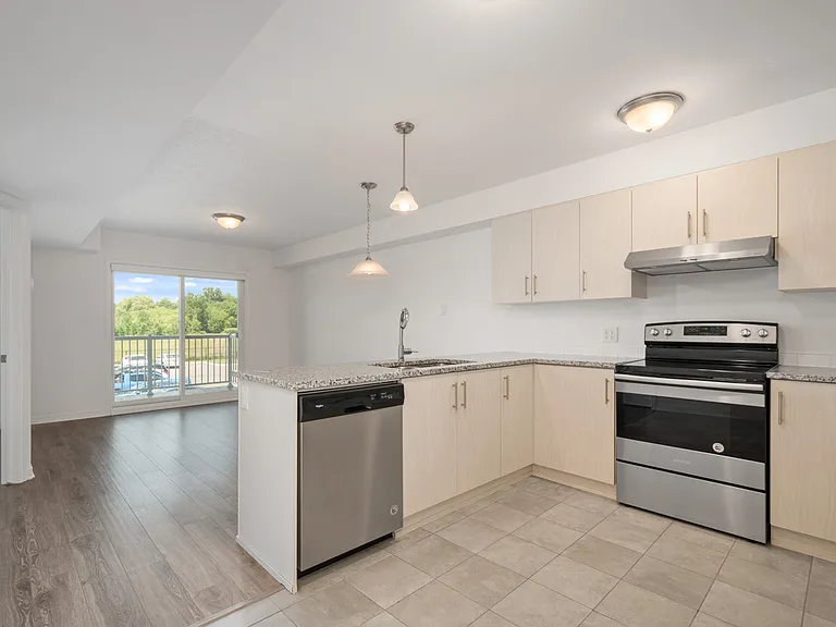 150 Whispering Winds Way — Photo 2