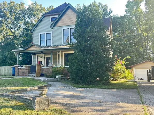 112 Willards Ferry Rd, Jonesboro, IL 62952