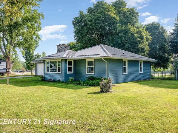319 S M 18 Rd, Gladwin, MI 48624