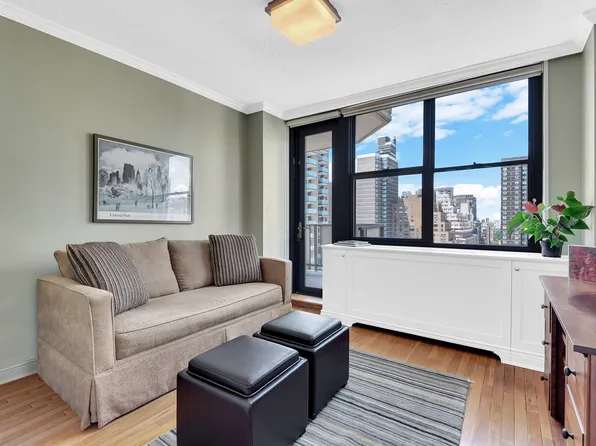 301 East 87th Street 24D image 8 of 9