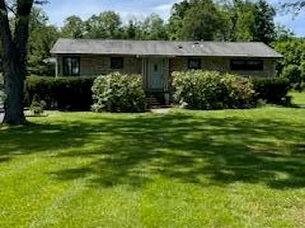 575 Brush Mountain Rd, Hollidaysburg, PA 16648