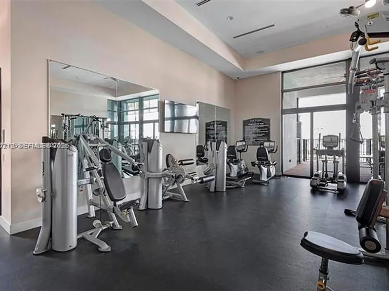 15846 NW 91st Ct #Townhouse 15846 — Photo 11