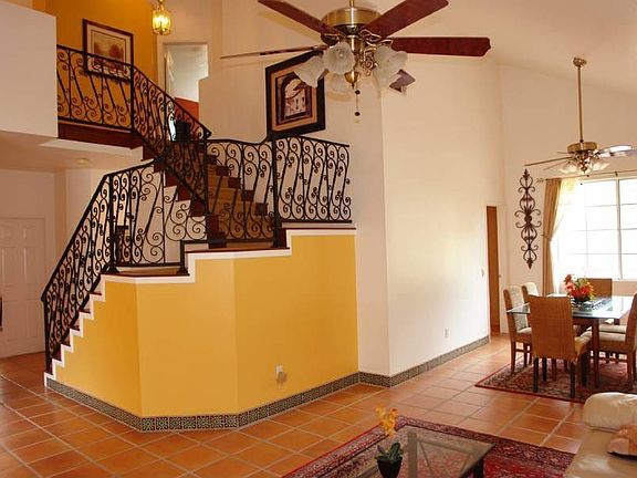 5th image of 2210 Calle Bienvenida