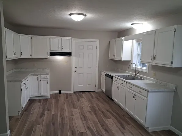44 W Patrician Ct, Chillicothe, OH 45601