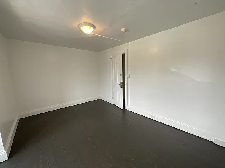 286 W Jackson St — Photo 10