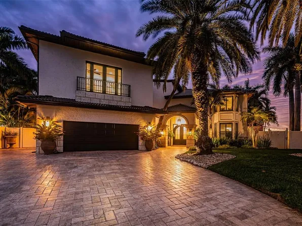 7800 9th Ave S, Saint Petersburg, FL 33707