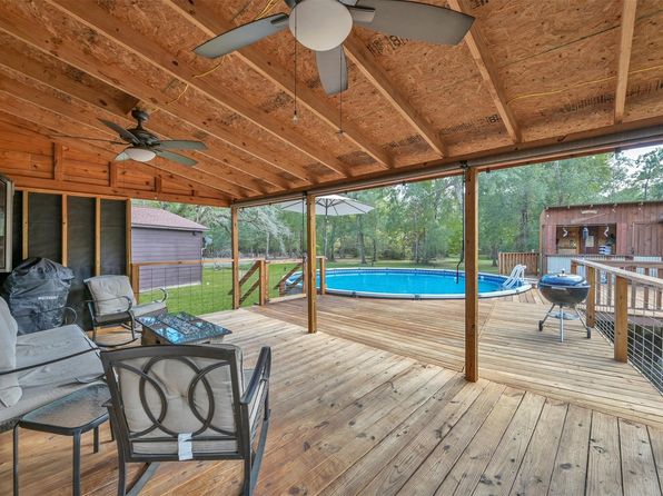 18092 Split Oak Cir, New Caney, TX 77357