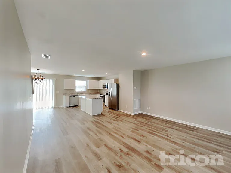 2412 Solomon Ln — Photo 3
