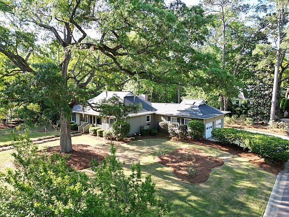 2nd image of 1039 Governors Rd