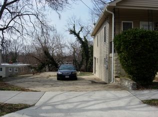 214 56th Pl NE, Washington, DC 20019