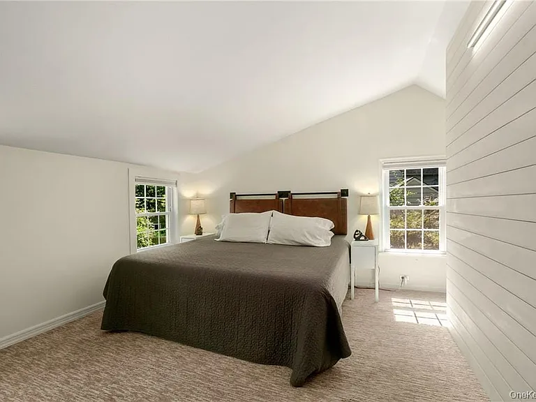 64 Pine Cliff Rd — Photo 17