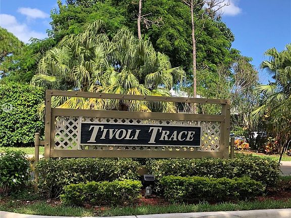 2nd image of 610 Trace Cir APT 201
