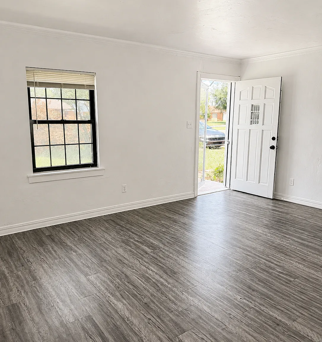 2 bed, 1200 sqft, $1,100 — Photo 2