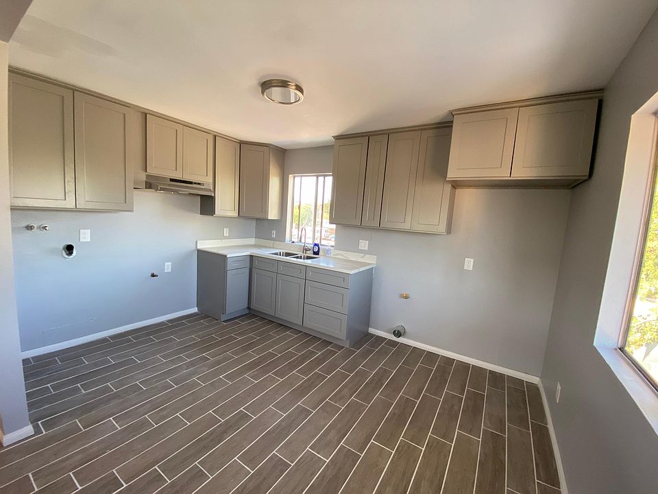 1st image of 1253 S Sunol Dr #1/2