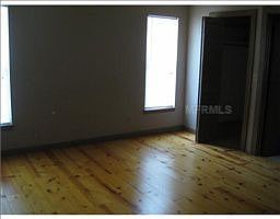 5th image of 3121 Newmark Dr