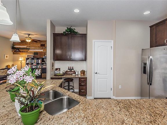 4th image of 7001 Interbay Blvd Unit 241