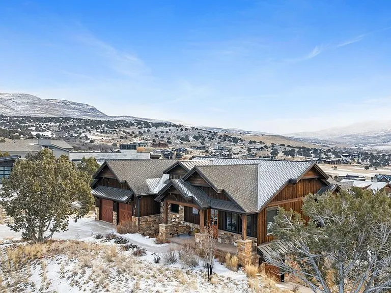688 N Explorer Peak Dr — Photo 60