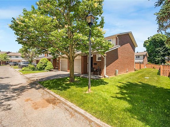 4th image of 5275 Banting Ct