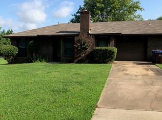 5607 Summit St, Fort Smith, AR 72903