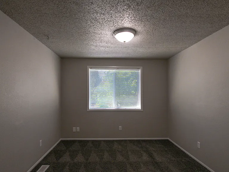 1549 Salishan St SE — Photo 24