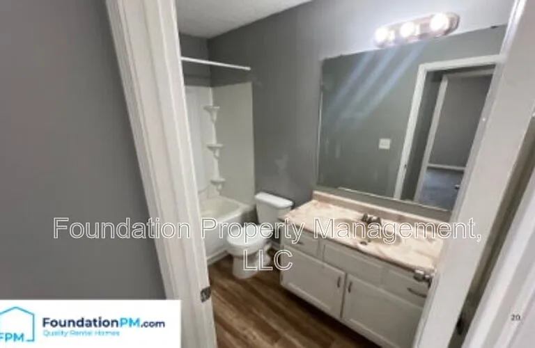 1530 Estacada Way — Photo 22